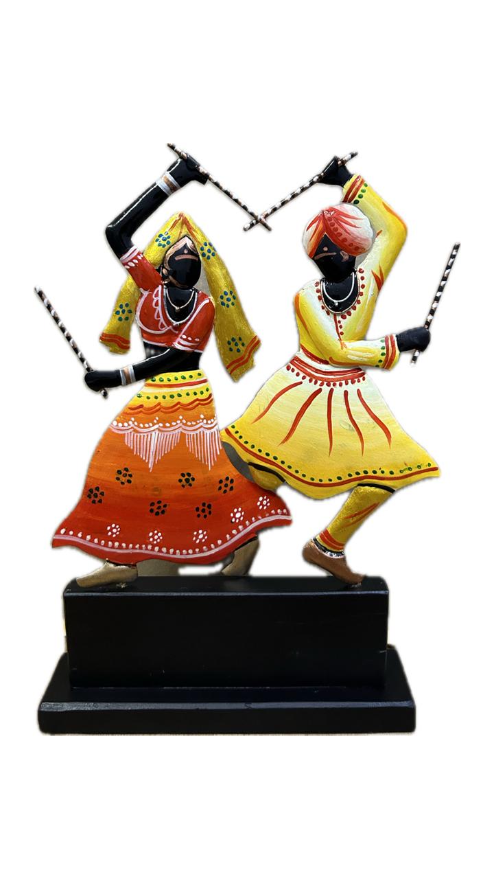 Handcrafted Dandiya Playing Steel Table Decor Sculpture