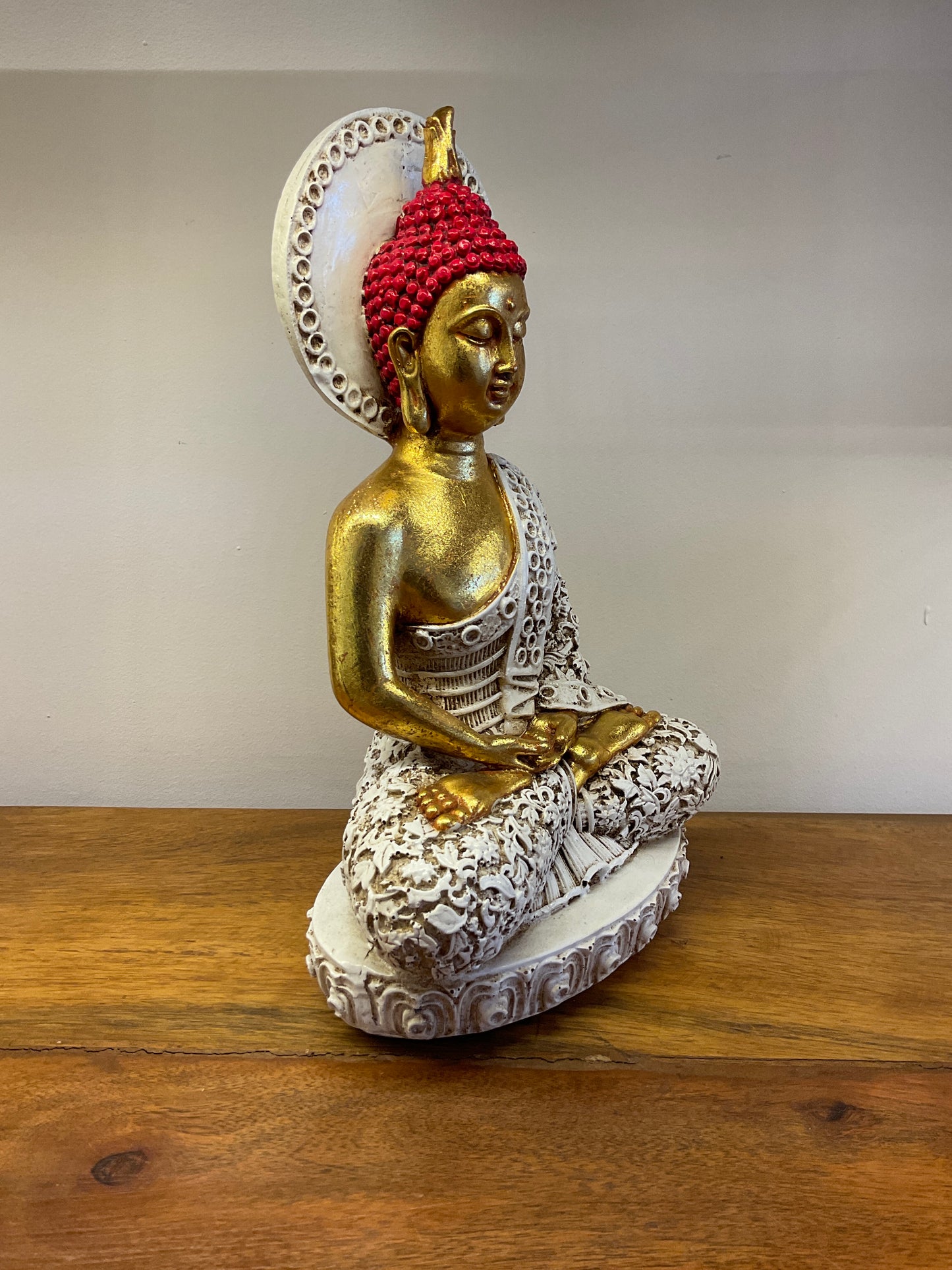 Gautam Buddha Idol Table Decor Sculpture