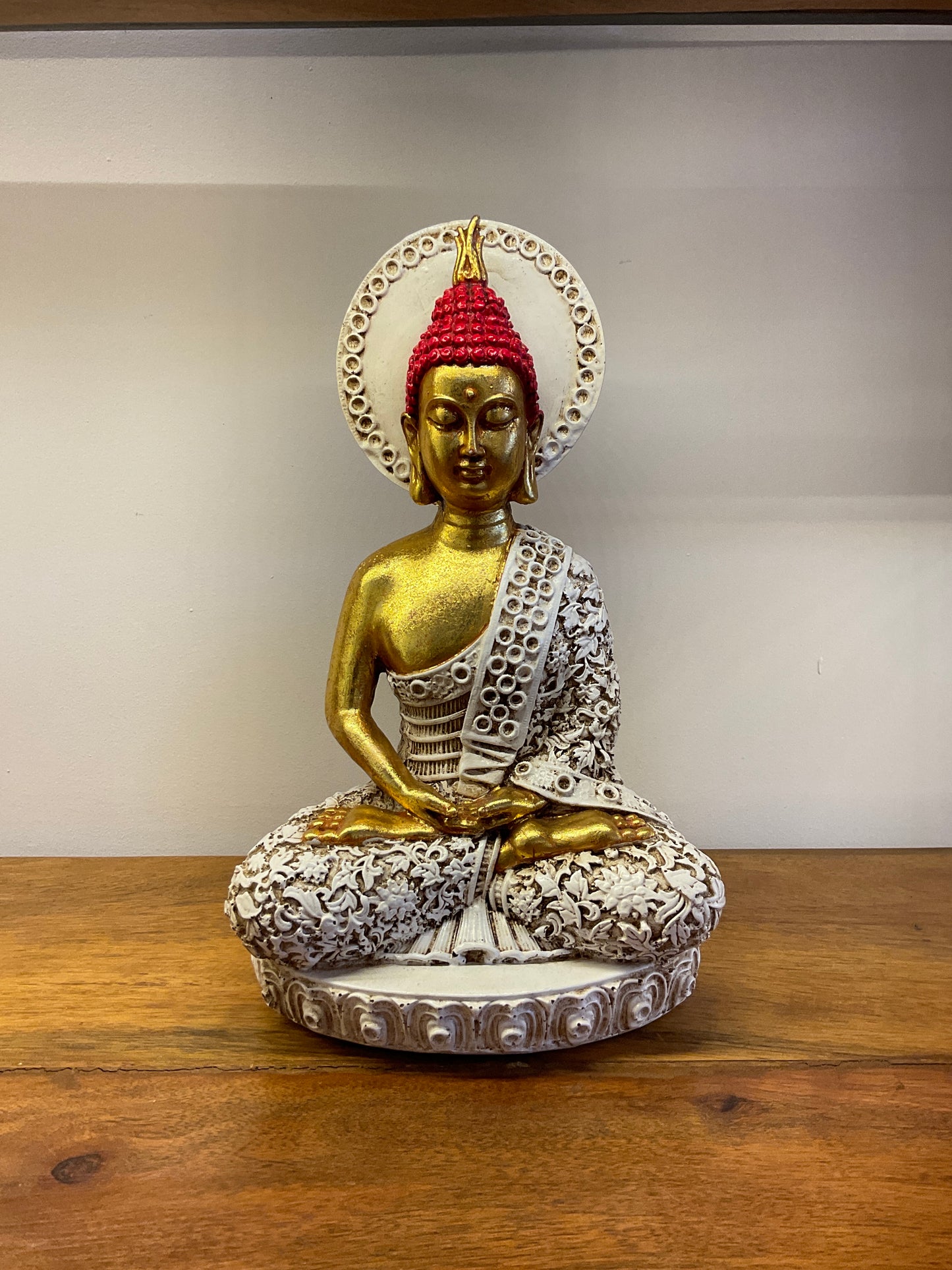 Gautam Buddha Idol Table Decor Sculpture