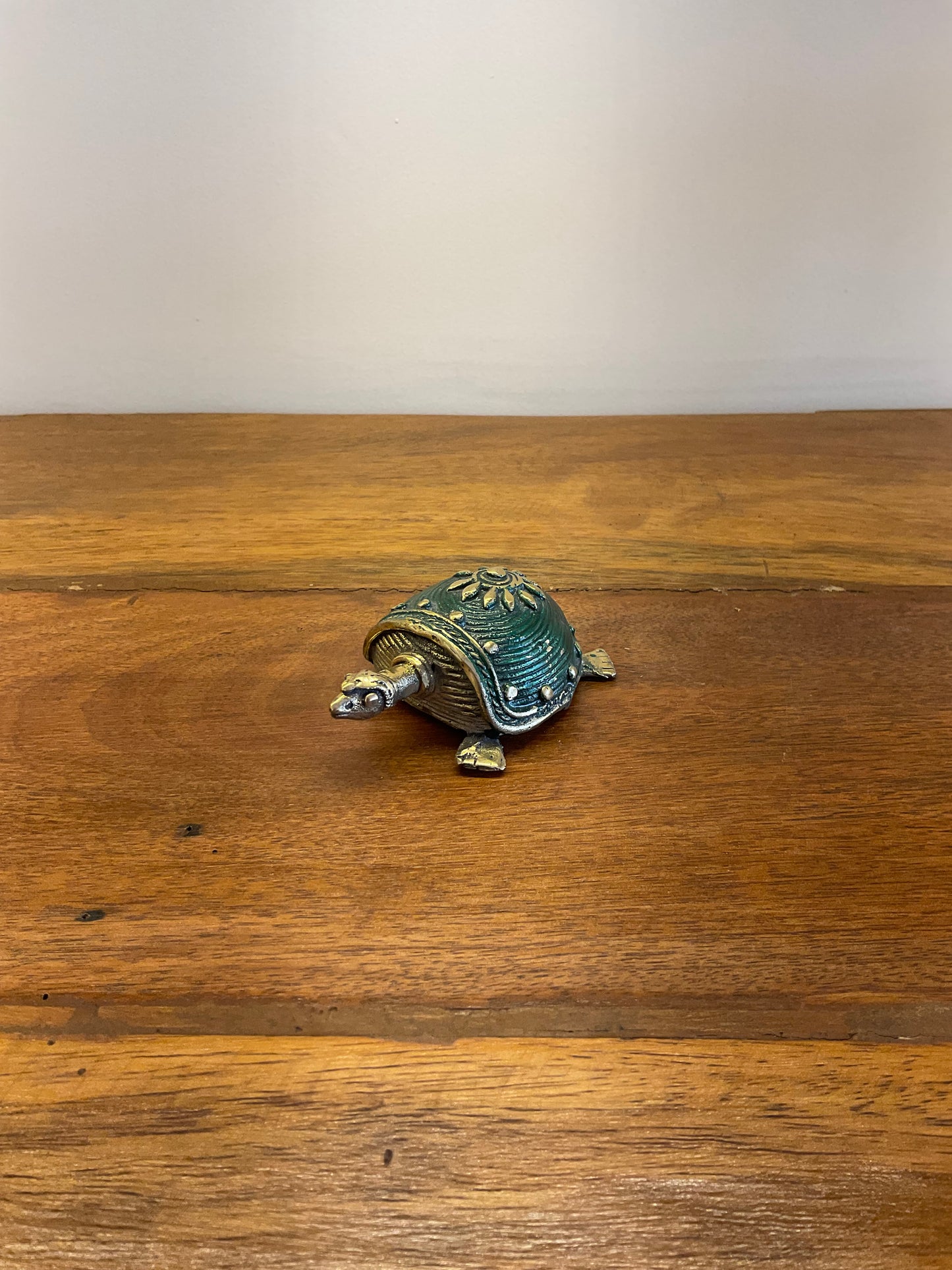 Handcrafted Brass Turtle Table Decor Sculpture